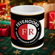 Afbeelding in Gallery-weergave laden, Feyenoord - Geen Woorden Maar Daden Mok 🎁
