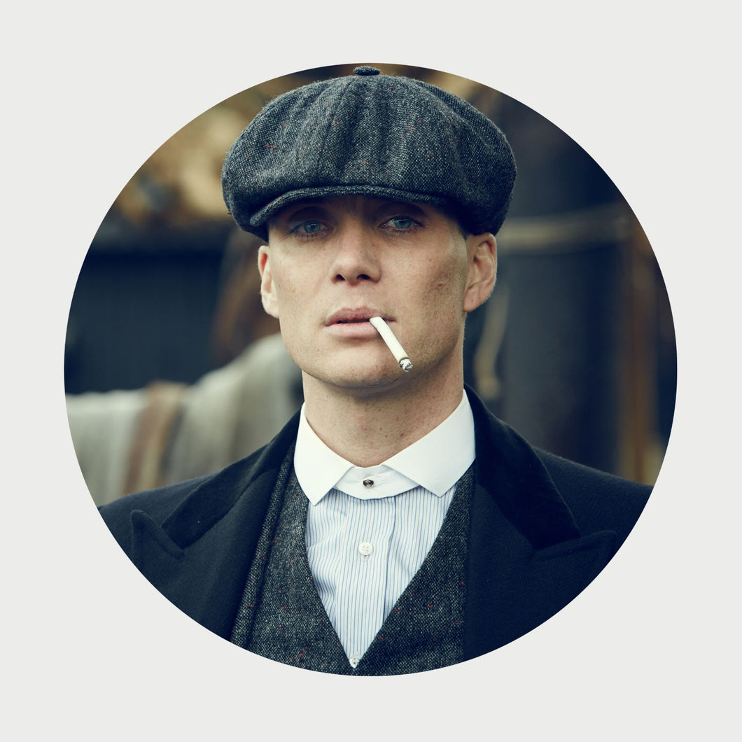 Peaky Blinders - Tommy Shelby Smoking 2